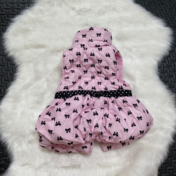 Pink vest - Picture 2 of 2